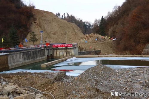 全市一季度重大項目觀摩組深入宕昌縣觀摩土石方工程施工進展